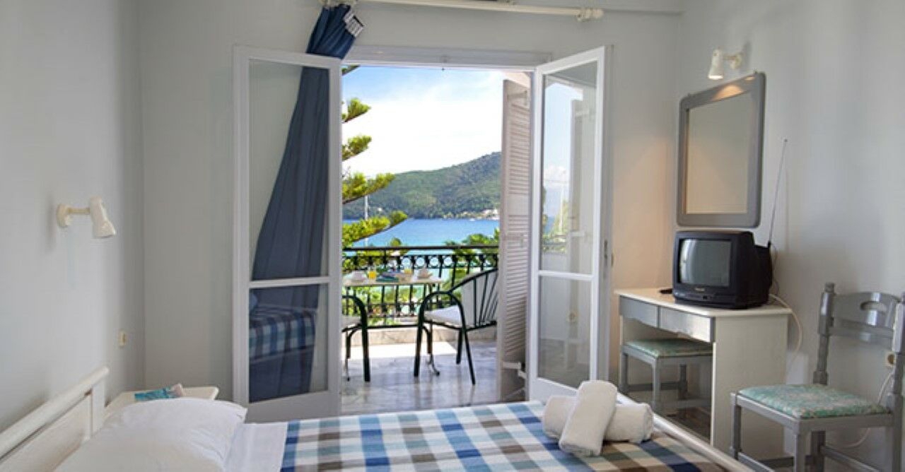 Hotel Athina Karavomylos Exterior foto